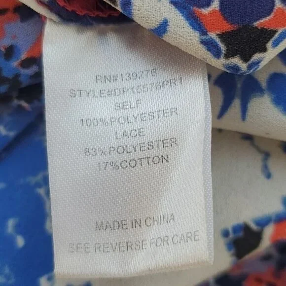 Daniel Rainn Lace Floral Jewel Neck Sleeveless Button Back Blouse Top Size PM - Picture 10 of 11